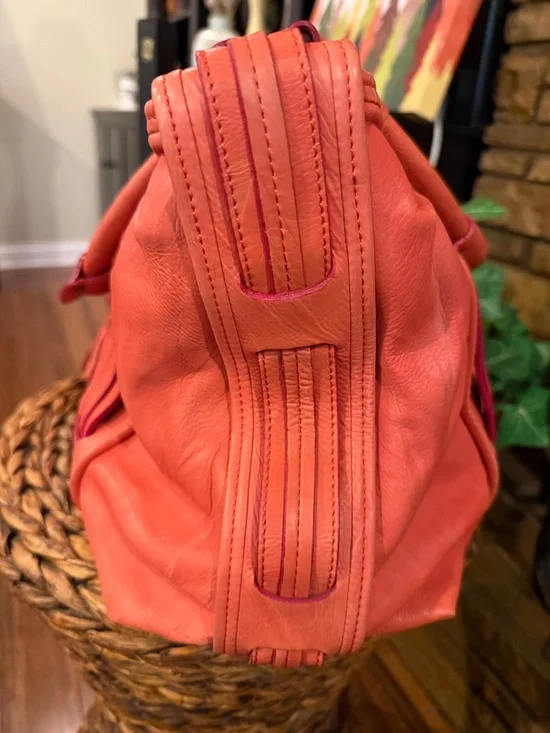 Vintage Marc Jacob’s Made in Italy Leather Slouchy Tassel Tote Handbag Orange - Picture 6 of 16